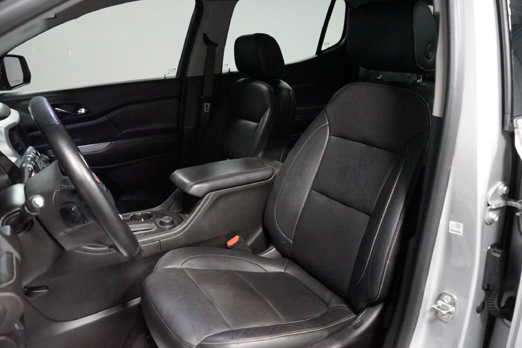 Used 2019 GMC Acadia SLT w/ LPO, Cargo Package FWD image 26