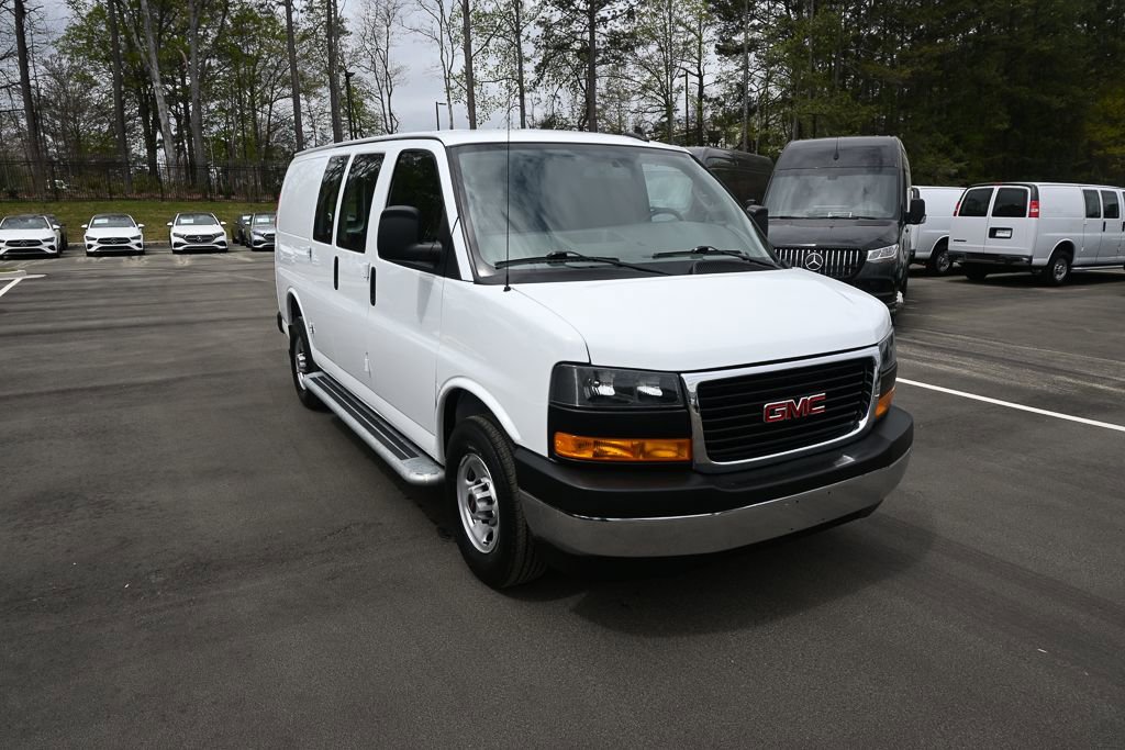 Used 2024 GMC Savana 2500 w/ Driver Convenience Package image 21