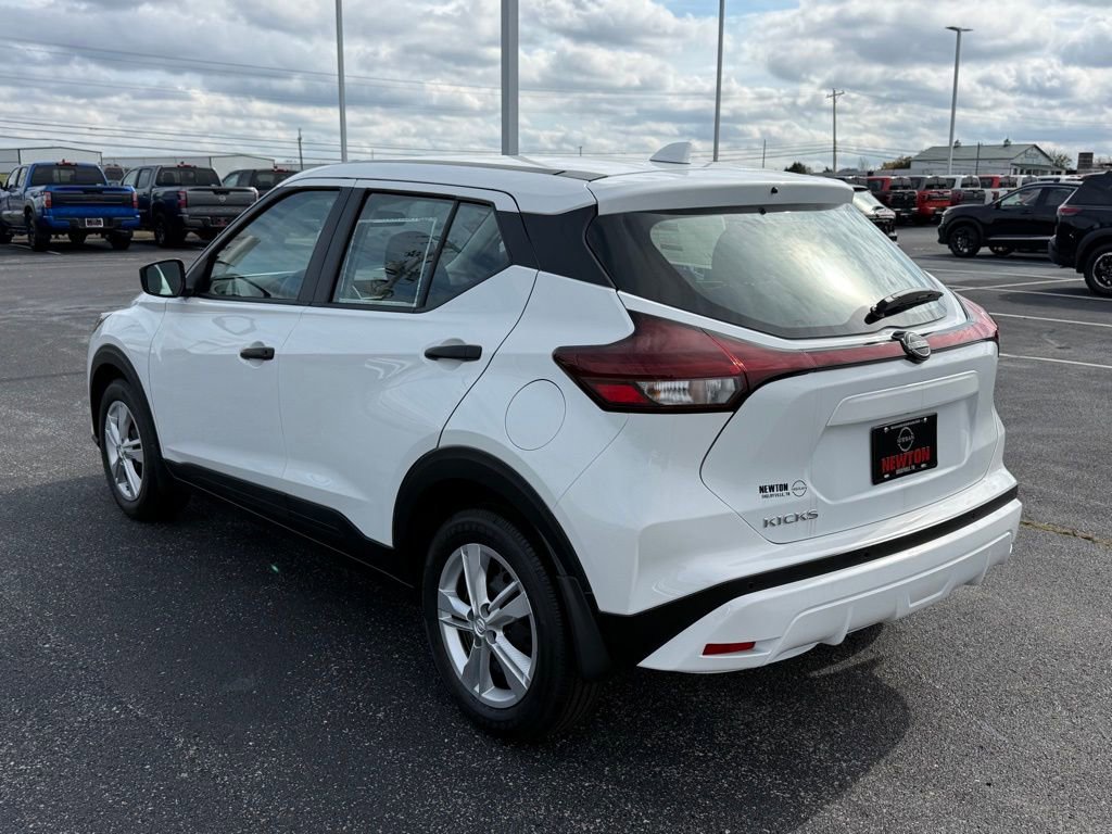 New 2025 Nissan Kicks Play S image 36