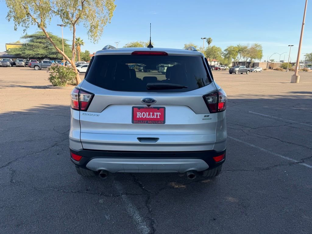 Used 2018 Ford Escape Titanium image 7