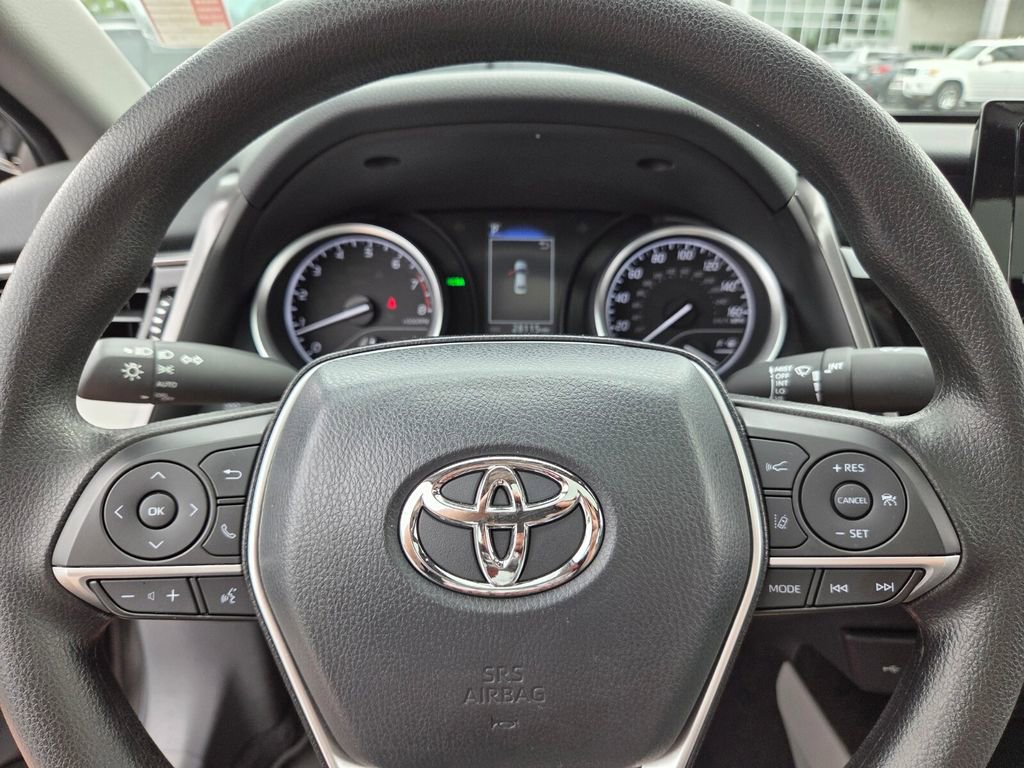 Used 2024 Toyota Camry LE w/ Convenience Package image 21