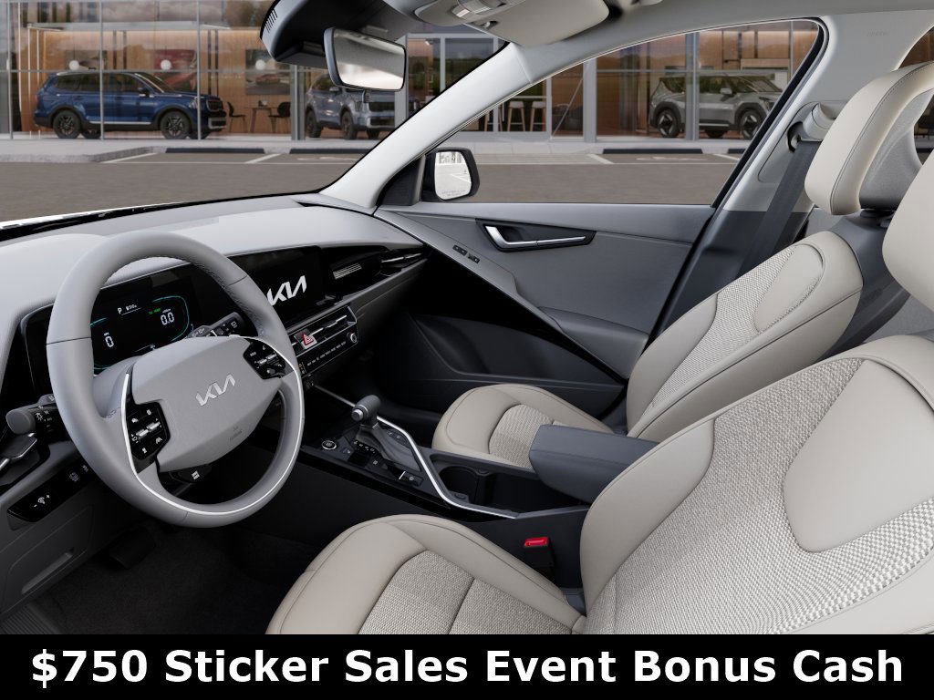 New 2025 Kia Niro EX image 18