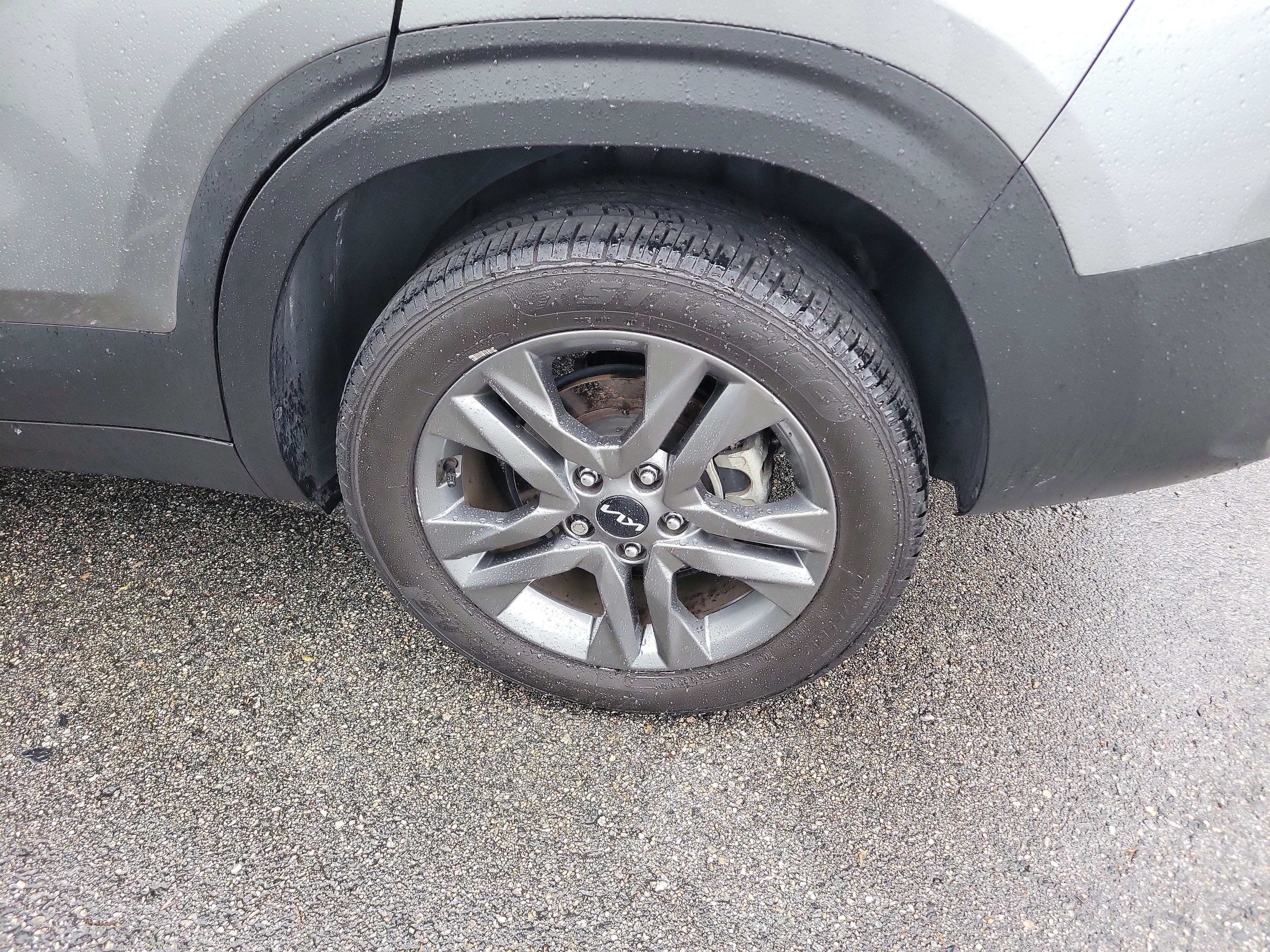 Used 2023 Kia Seltos LX image 21