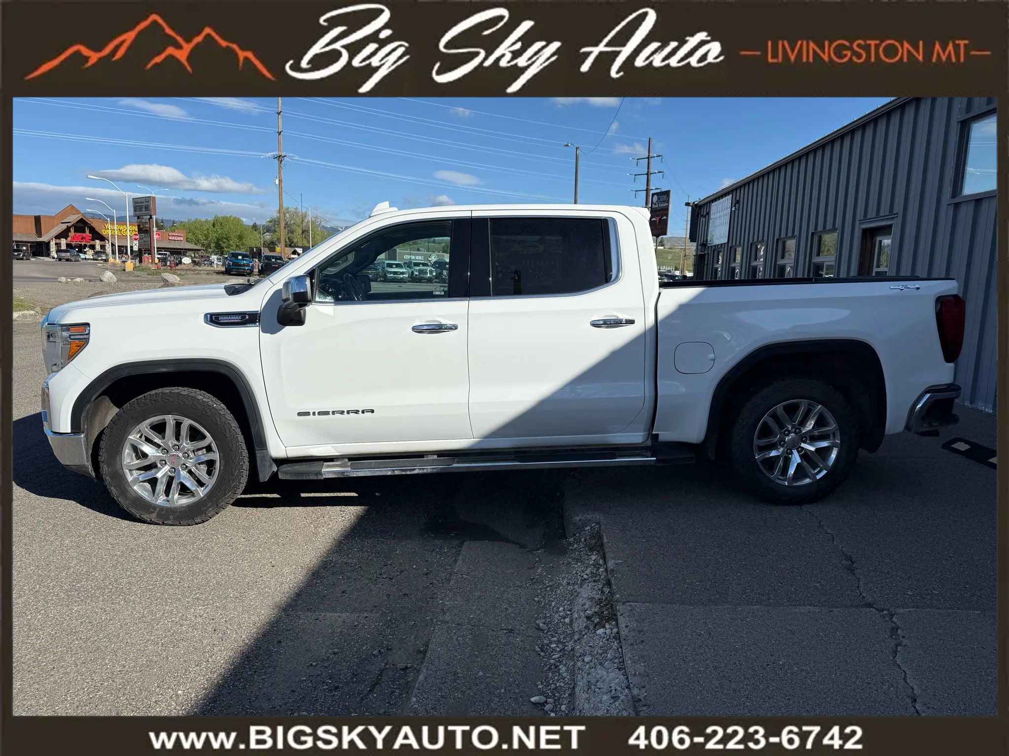 Used 2021 GMC Sierra 1500 SLT w/ SLT Premium Plus Package image 4
