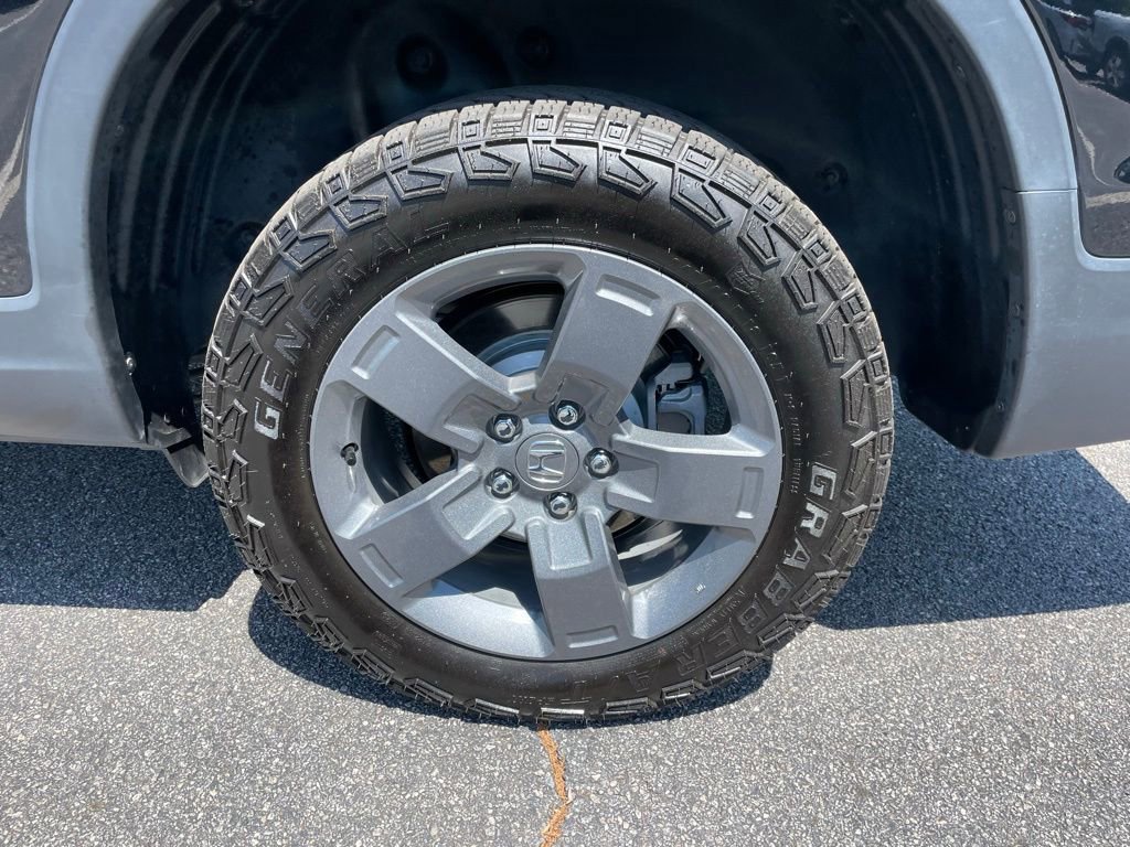 Certified 2025 Honda Ridgeline TrailSport image 43