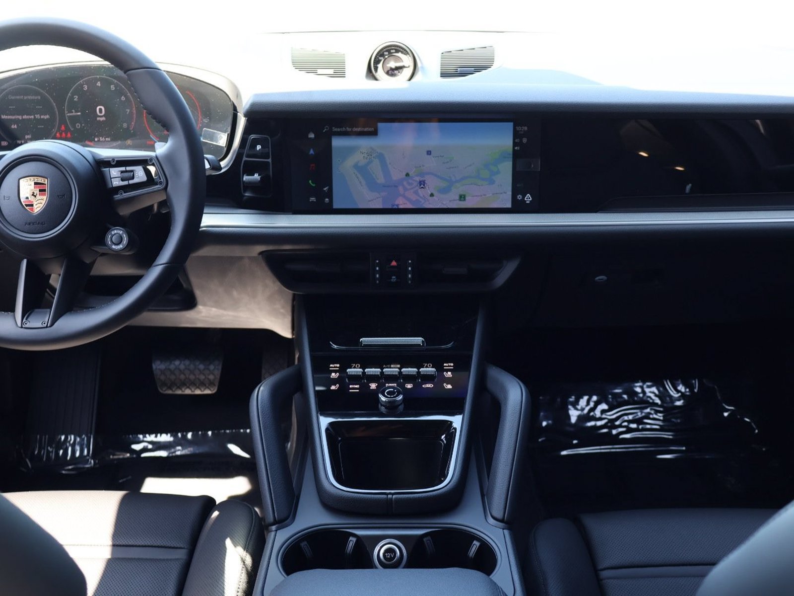 New 2026 Porsche Cayenne Coupe AWD/4WD image 20