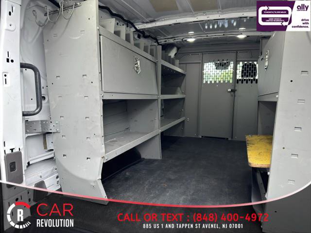 Used 2023 Ford Transit 250 Low Roof RWD image 9