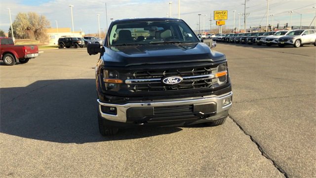 Used 2024 Ford F150 XLT w/ Tow/Haul Package image 3