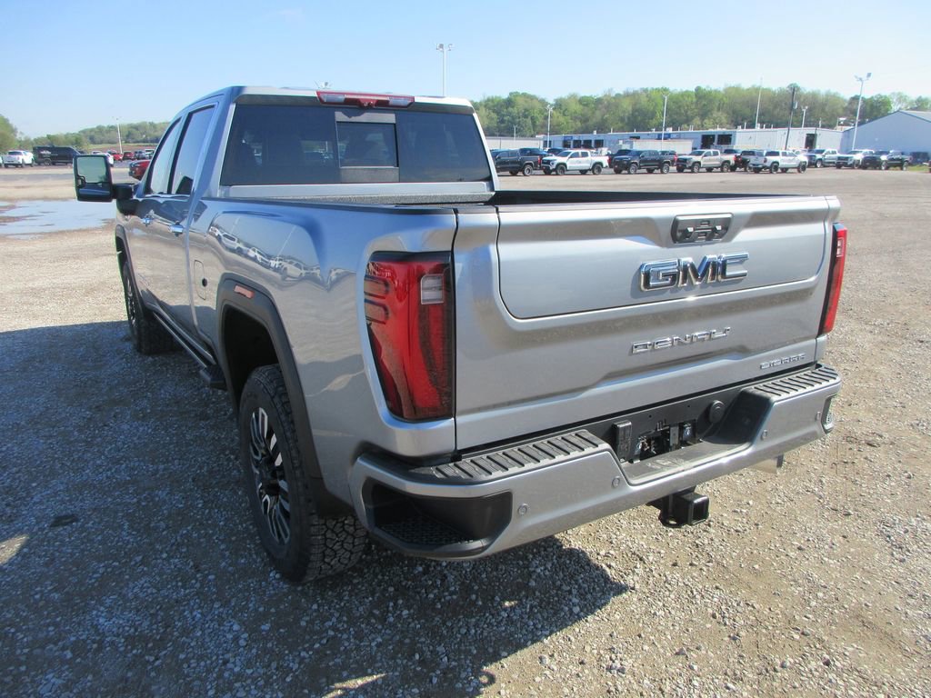New 2026 GMC Sierra 3500 Denali Ultimate AWD/4WD image 9
