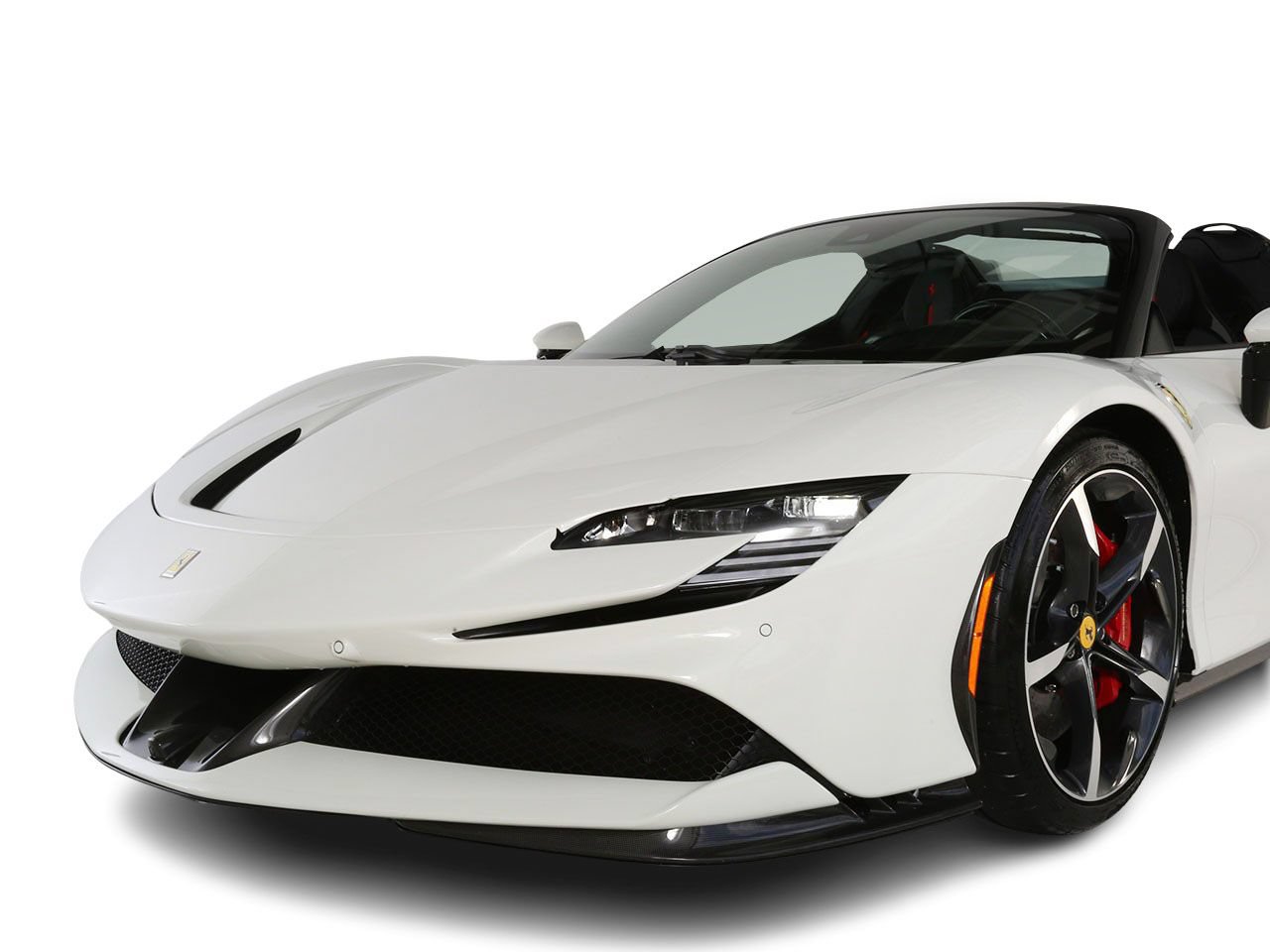 Used 2023 Ferrari SF90 Spider AWD/4WD image 13