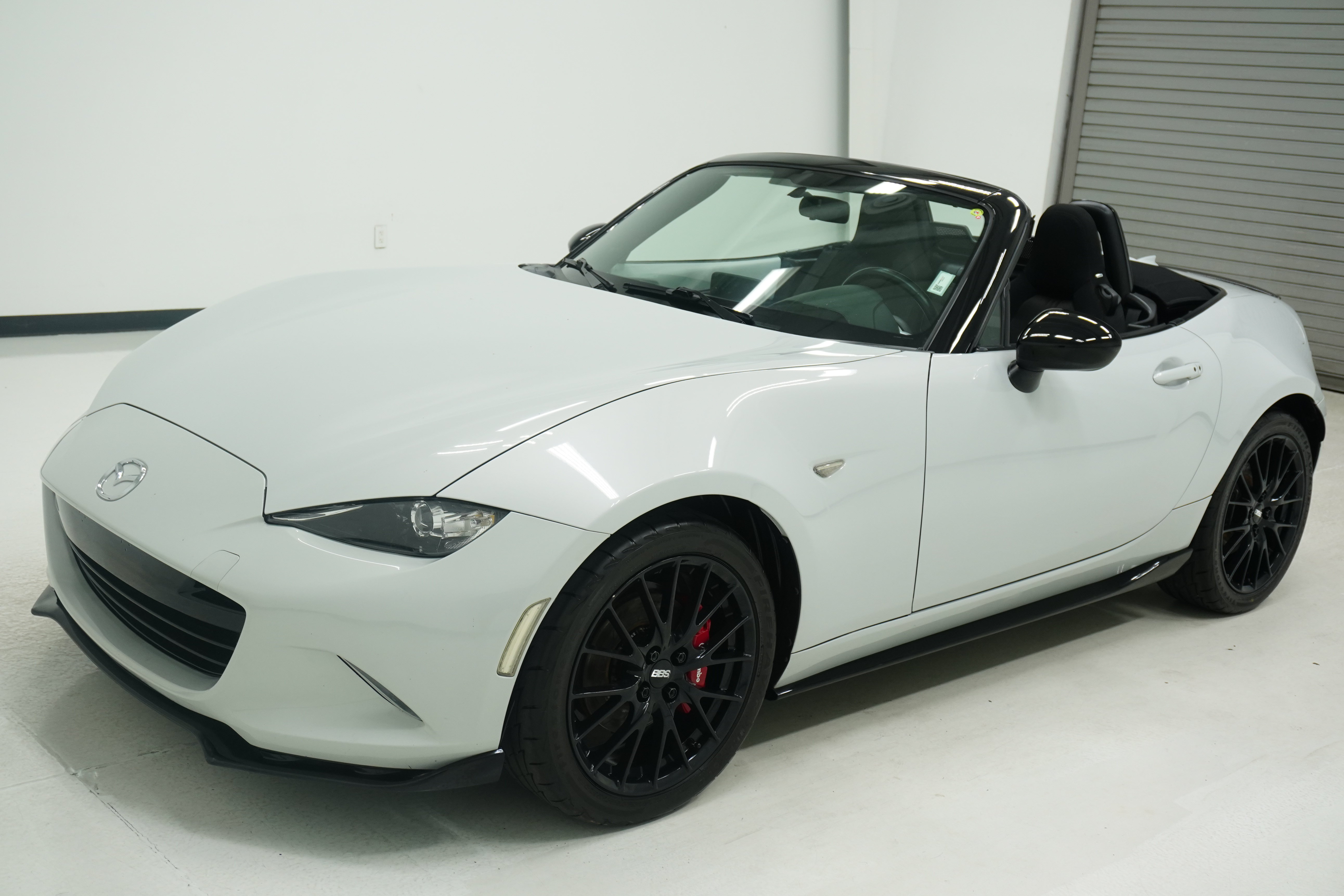 Used 2016 MAZDA MX-5 Miata Club w/ Brembo/BBS Package RWD image 8