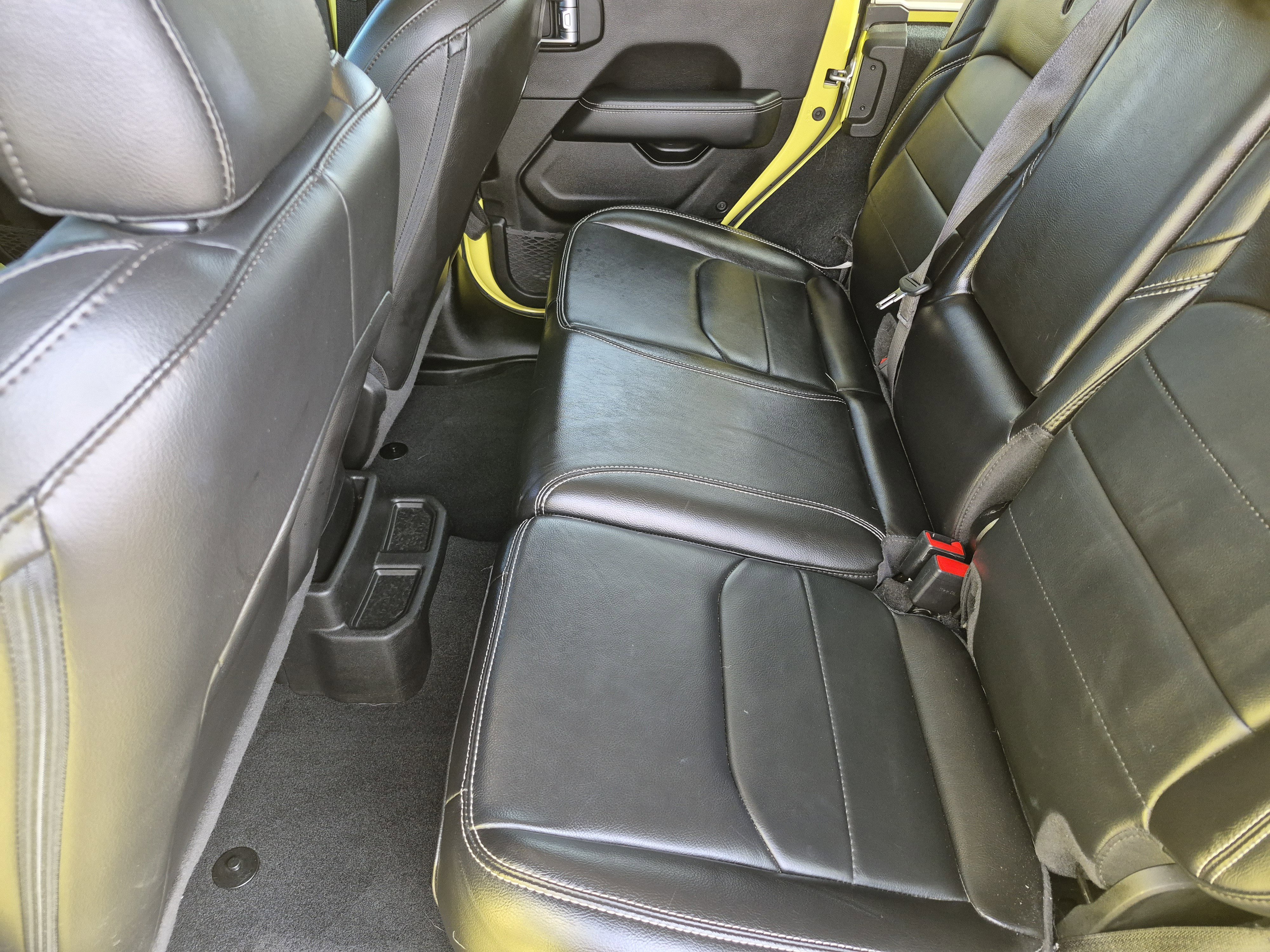 Used 2023 Jeep Wrangler Sahara 4xe image 32