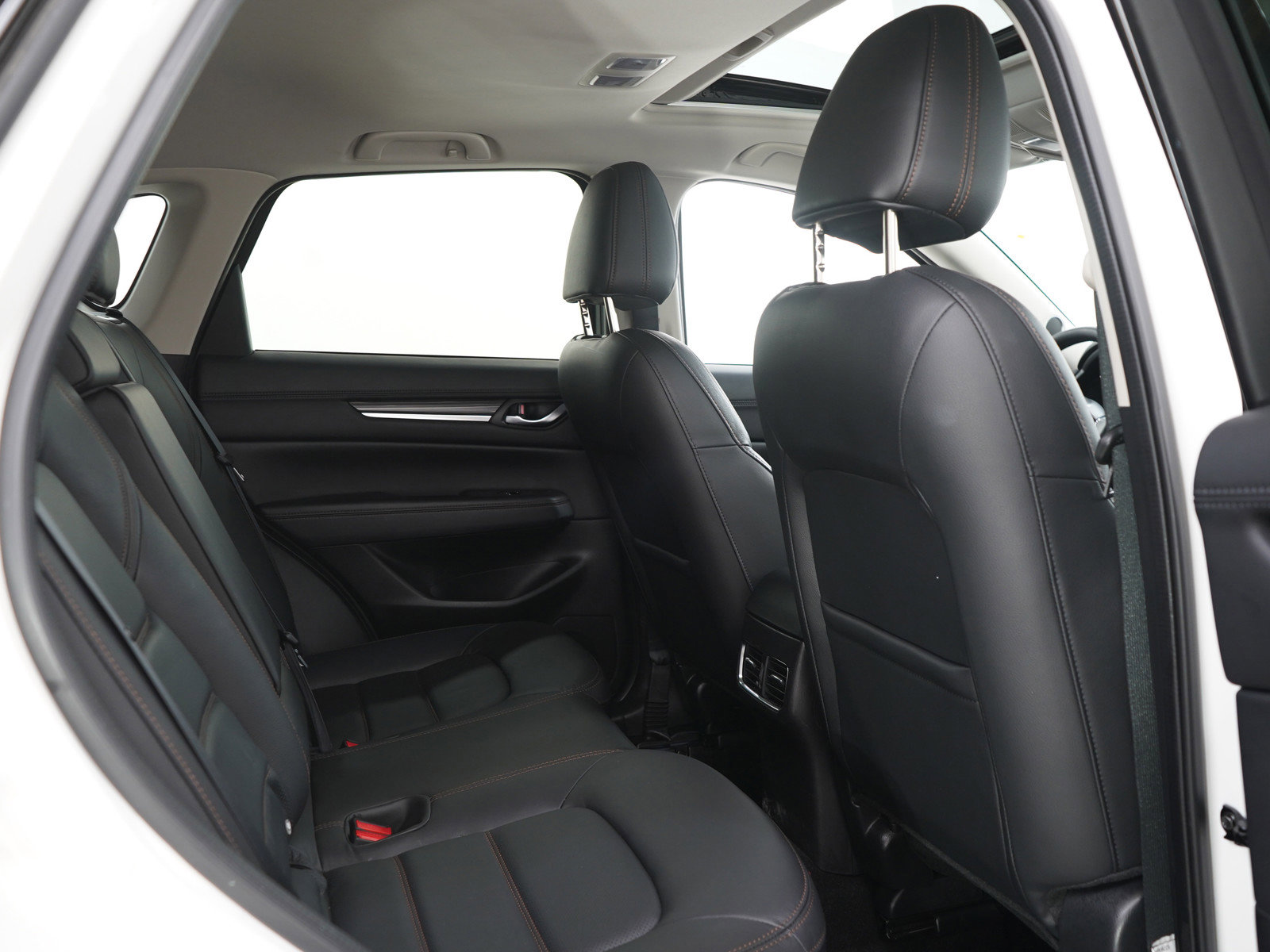 Used 2023 MAZDA CX-5 AWD 2.5 S w/ Premium Package image 12