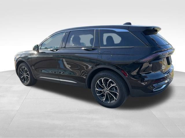 Used 2025 Lincoln Nautilus Premier w/ Equipment Group 102A image 25