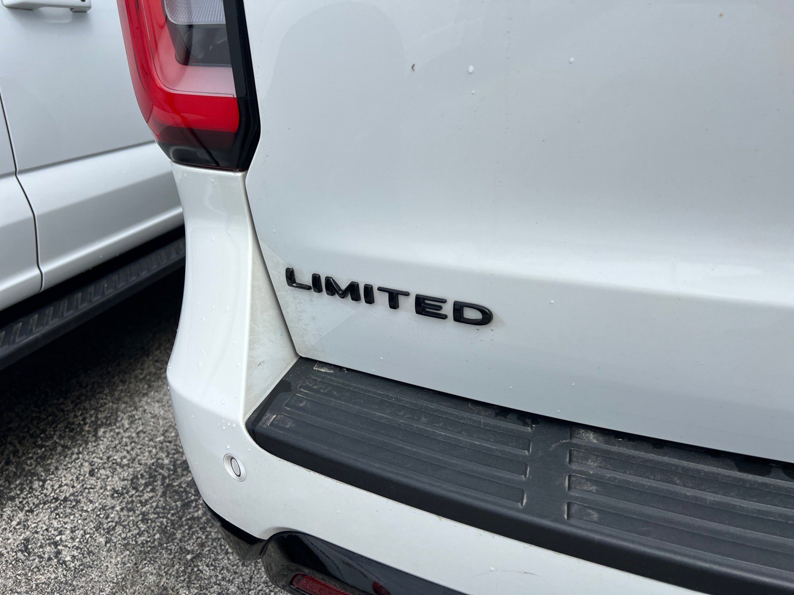 Used 2023 Ford Expedition Max Limited AWD/4WD image 6