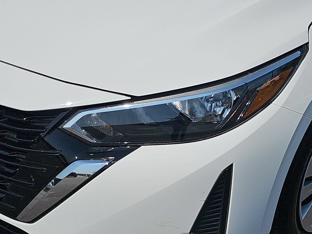 Used 2025 Nissan Sentra S FWD image 30