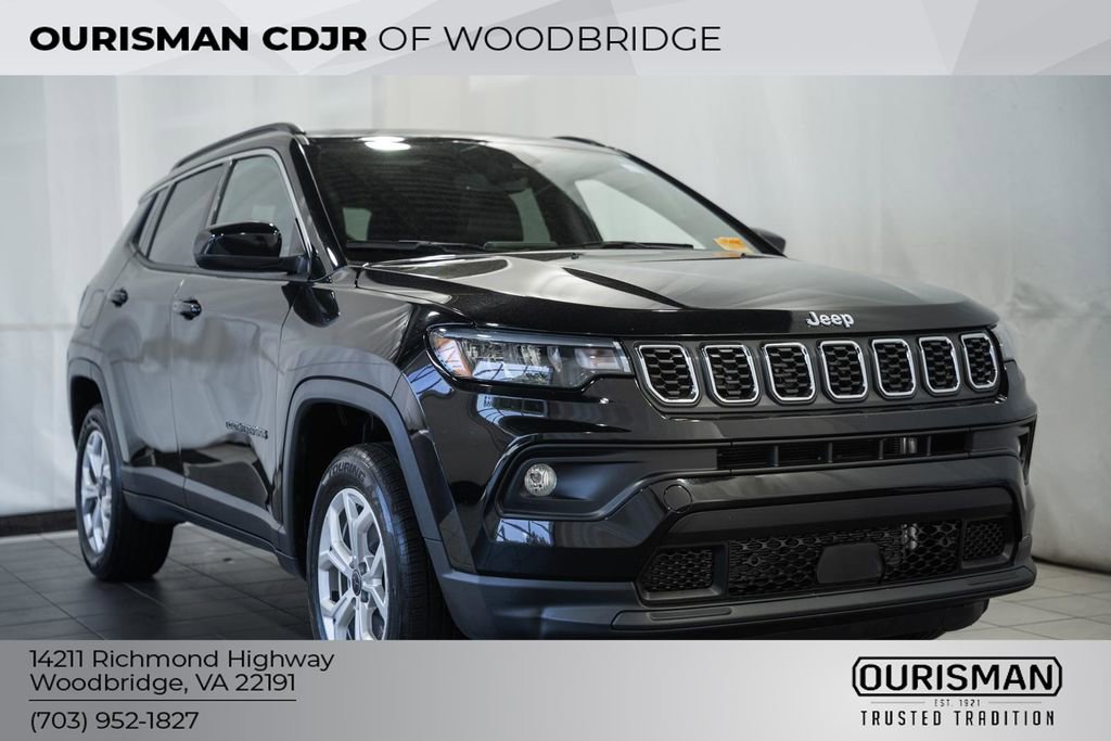 Certified 2025 Jeep Compass Latitude w/ Sun & Sound Group AWD/4WD image 1