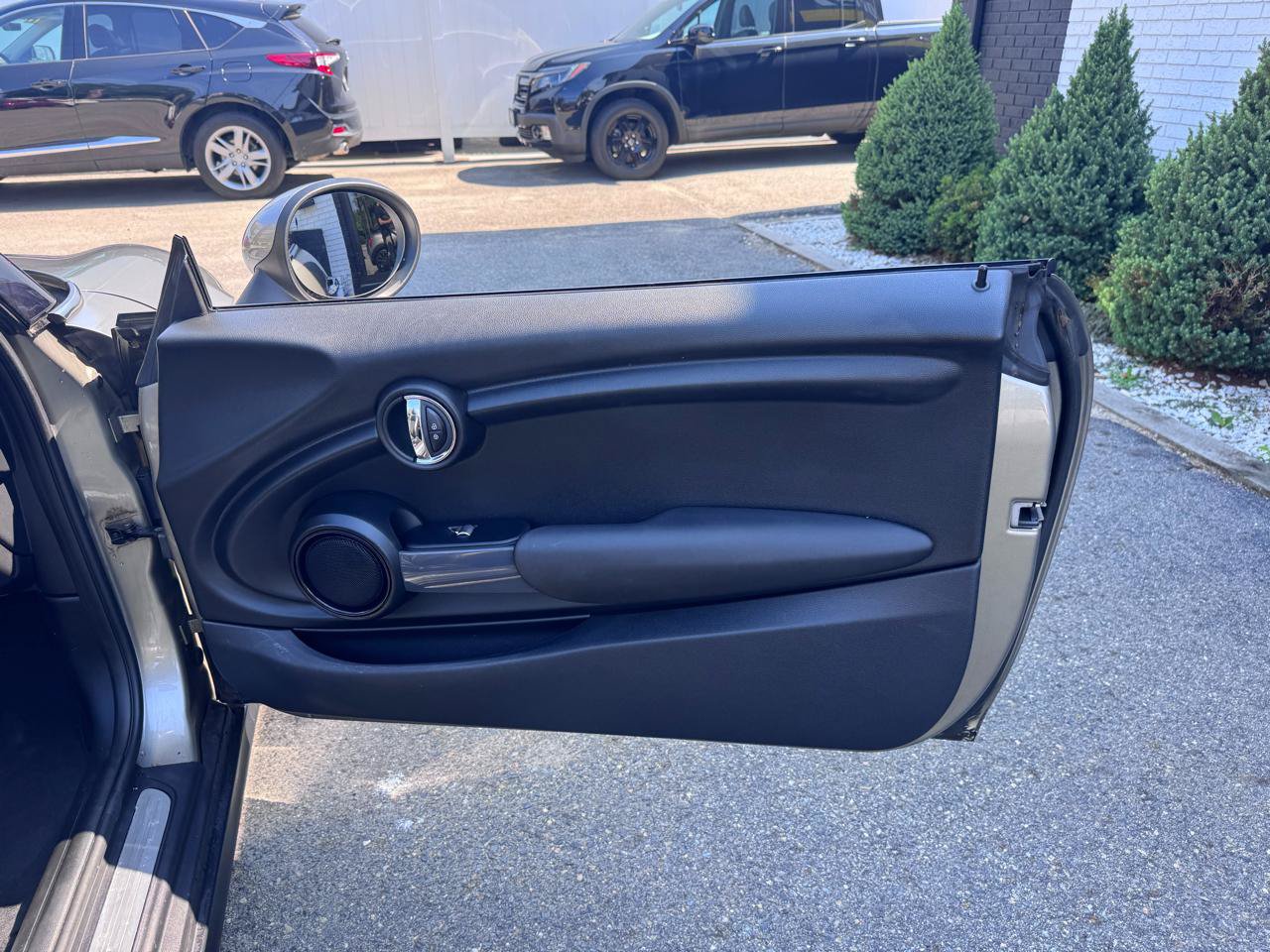 Used 2016 MINI Cooper Convertible FWD image 24