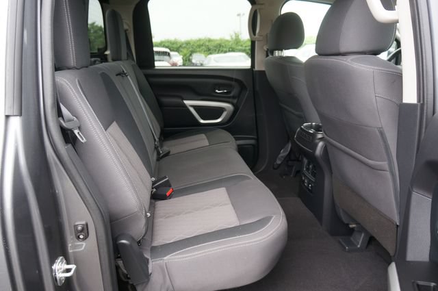 Certified 2024 Nissan Titan SV w/ SV Convenience Package AWD/4WD image 38