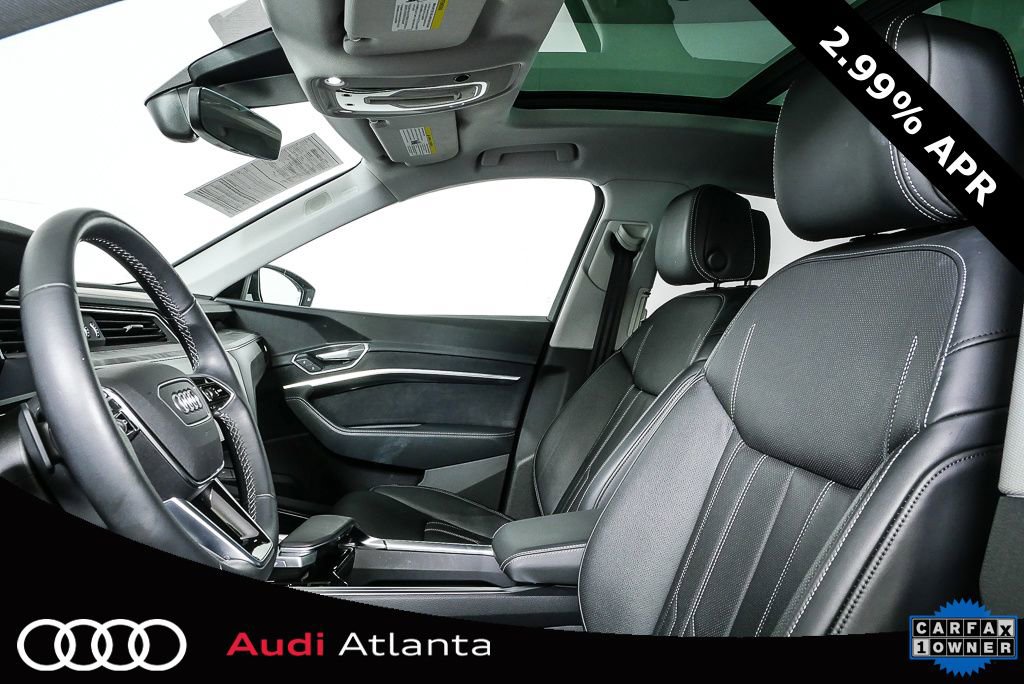 Certified 2022 Audi e-tron Prestige w/ Prestige Package image 5