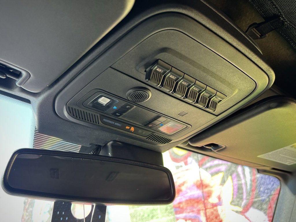 Used 2023 Ford Bronco Wildtrak image 59