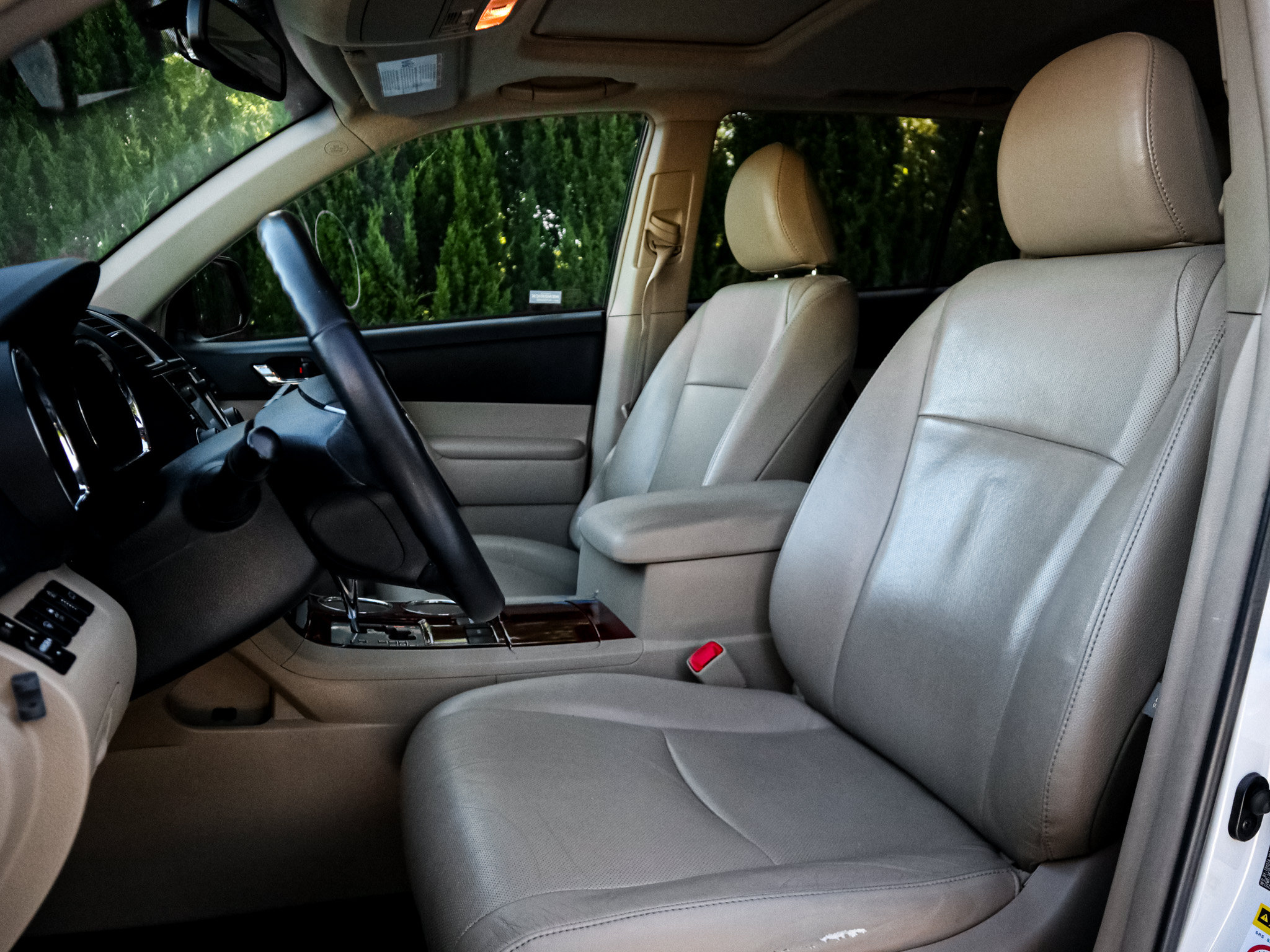 Used 2013 Toyota Highlander Limited FWD image 7