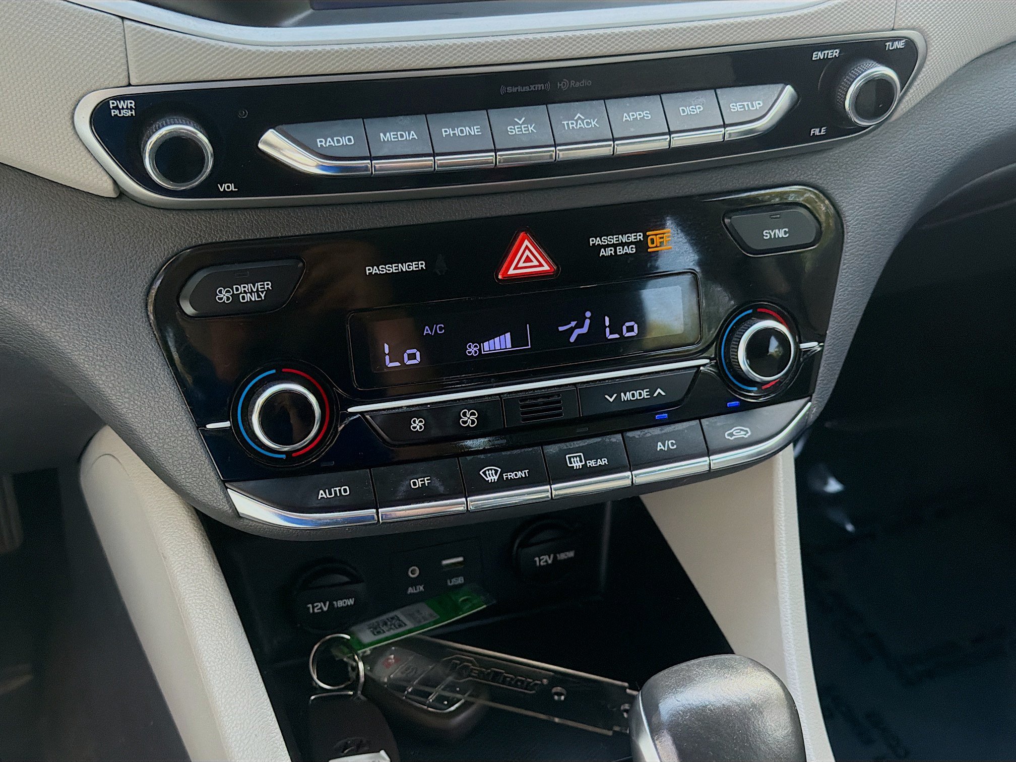 Used 2018 Hyundai Ioniq SEL FWD image 11