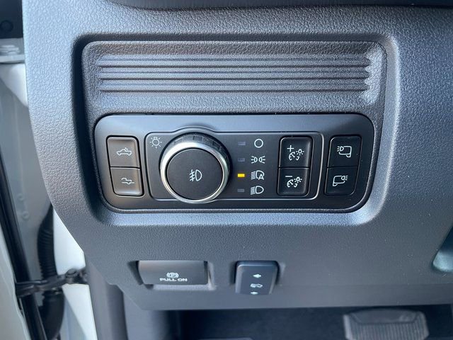 New 2026 Ford F250 Platinum w/ FX4 Off-Road Package image 25