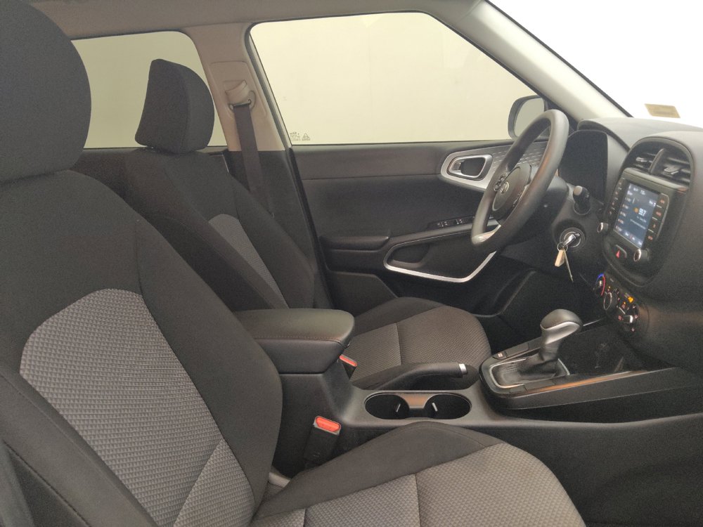 Used 2021 Kia Soul LX FWD image 21