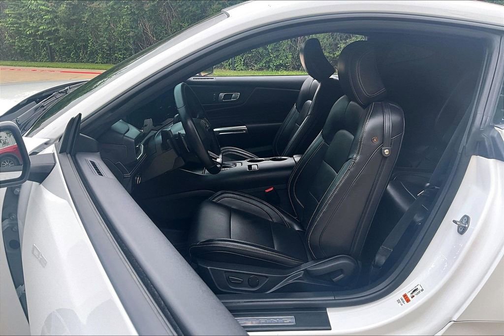 Used 2025 Ford Mustang GT Premium RWD image 31