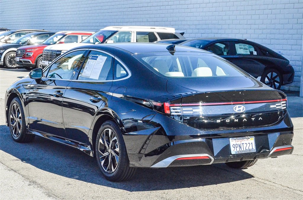 Certified 2024 Hyundai Sonata SEL image 4