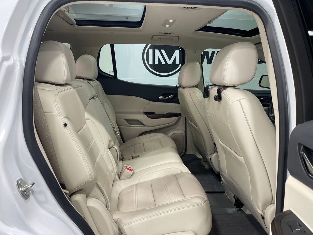 Used 2021 GMC Acadia Denali w/ Denali Technology Package image 32