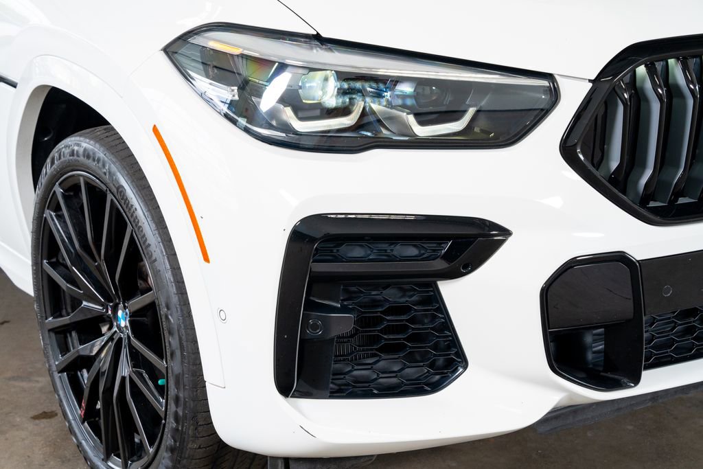 Used 2022 BMW X6 xDrive40i w/ M Sport Package AWD/4WD image 8