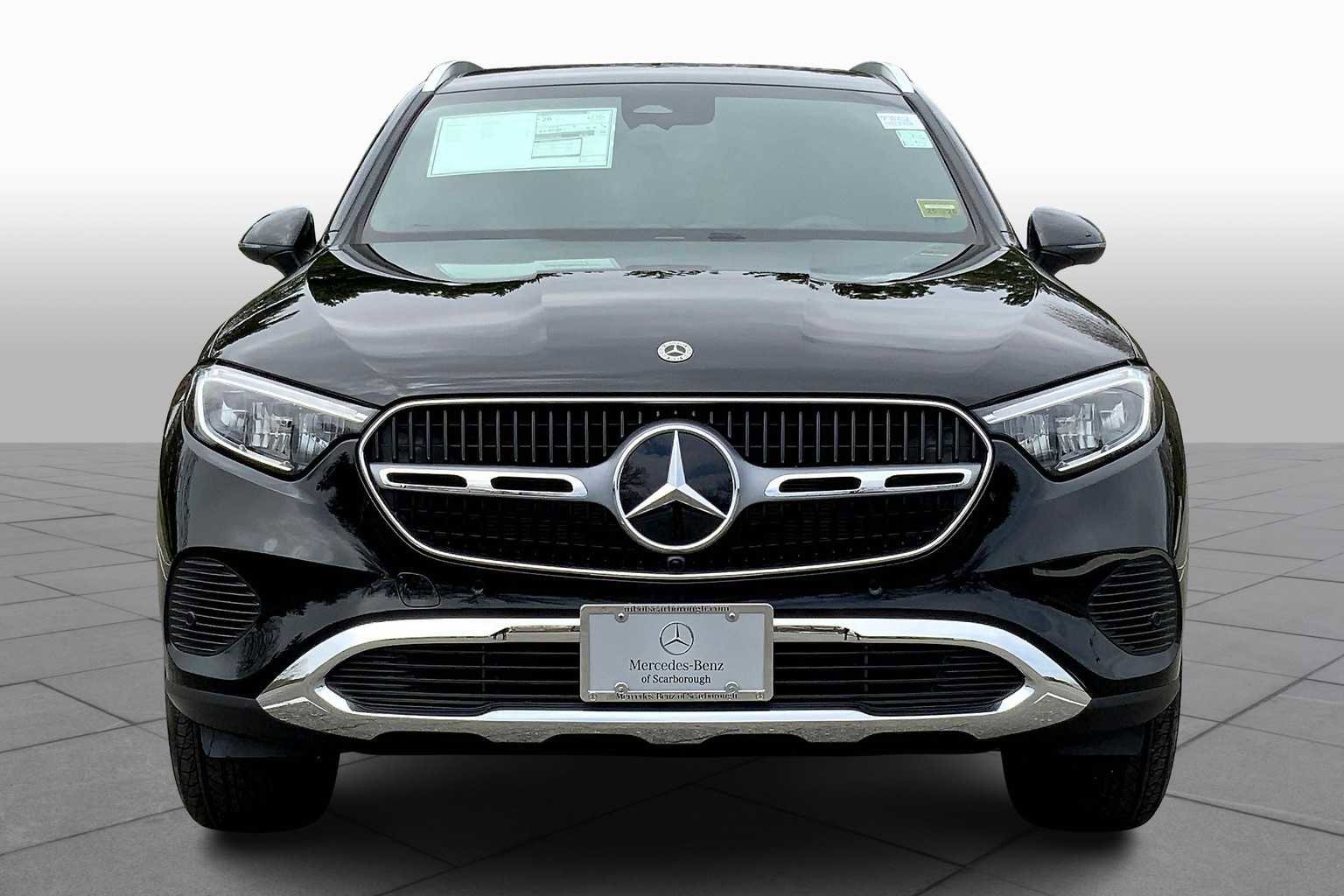 Certified 2025 Mercedes-Benz GLC 300 4MATIC image 3