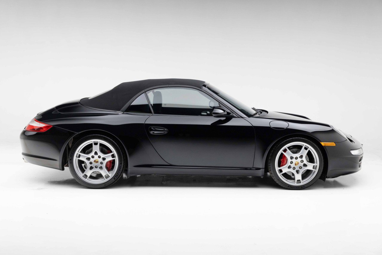 Used 2008 Porsche 911 Carrera S RWD image 31