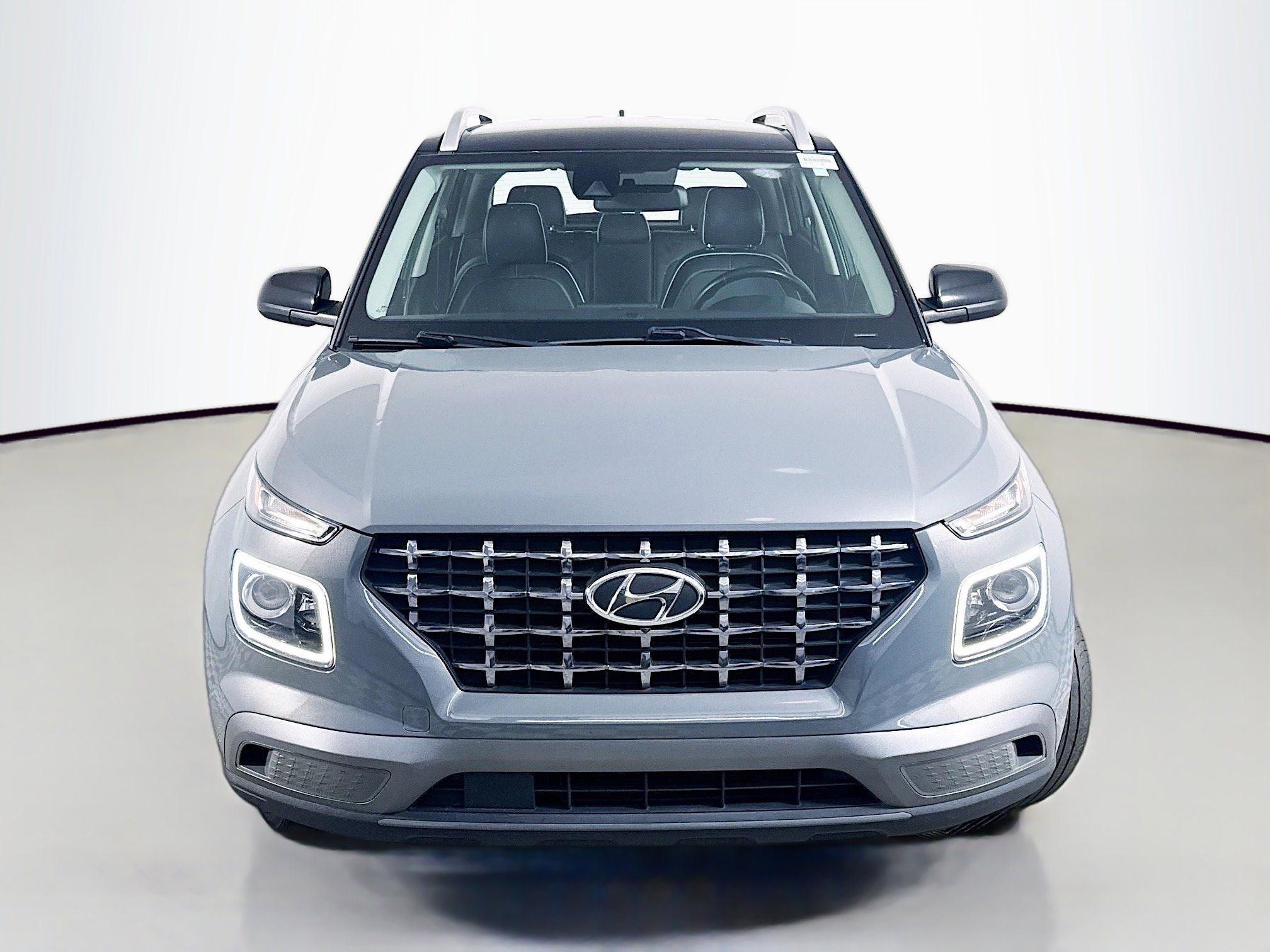 Used 2022 Hyundai Venue Limited w/ Cargo Package FWD video 2