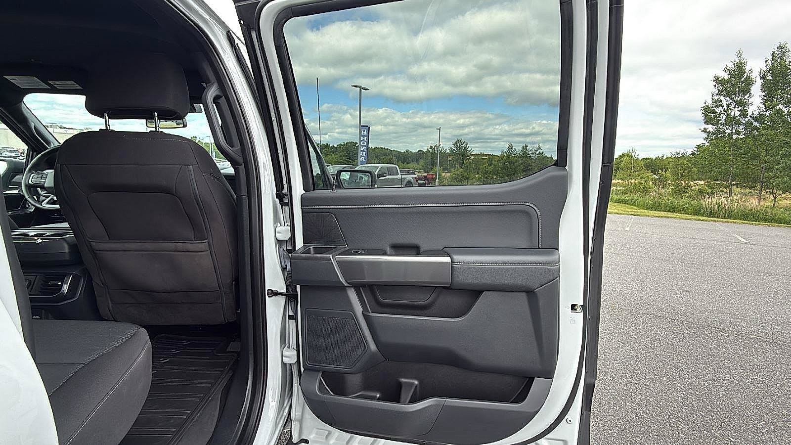 Used 2023 Ford F150 XLT w/ Equipment Group 302A High AWD/4WD image 18