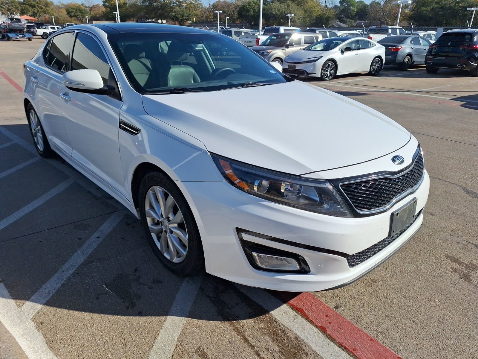Used 2015 Kia Optima EX w/ EX Premium Package image 8