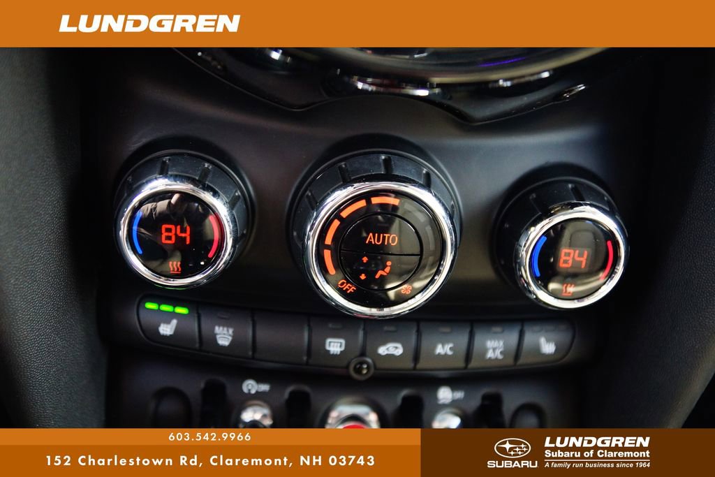 Used 2019 MINI Cooper 4-Door Hardtop image 19