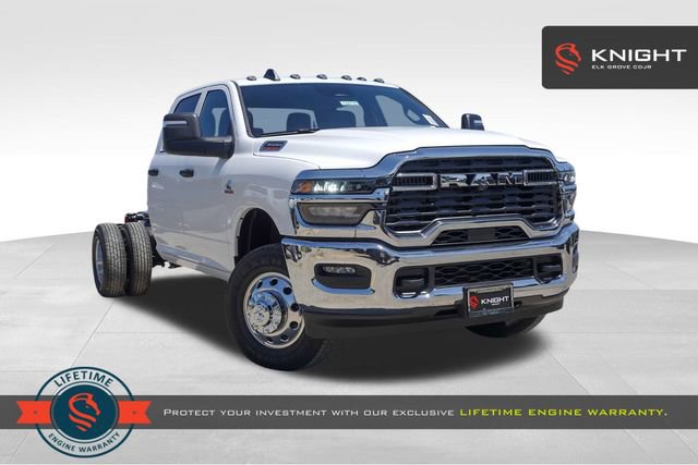 New 2025 RAM 3500 Tradesman w/ Chrome Appearance Group