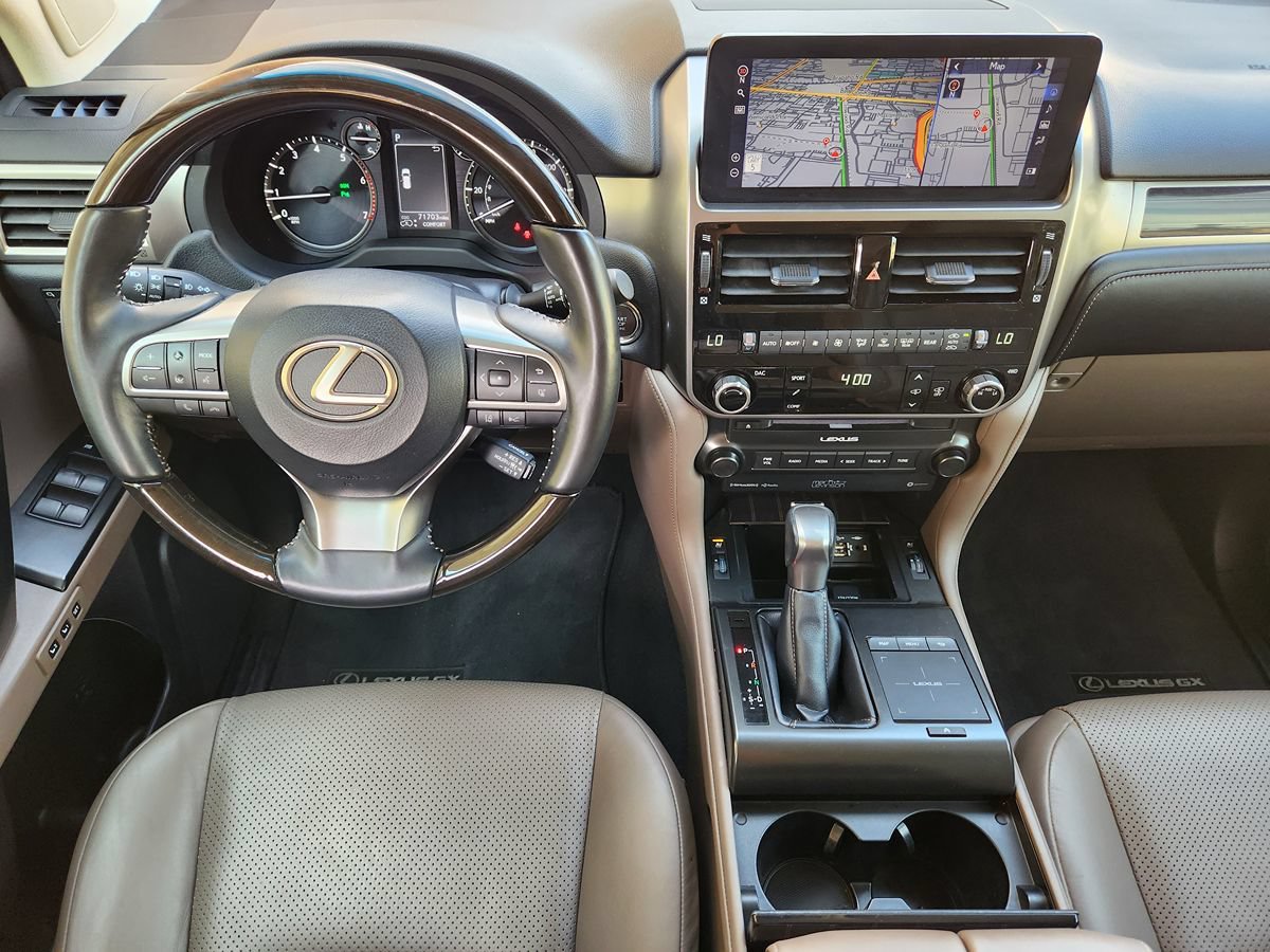 Used 2023 Lexus GX 460 Luxury w/ Accessory Package AWD/4WD image 46