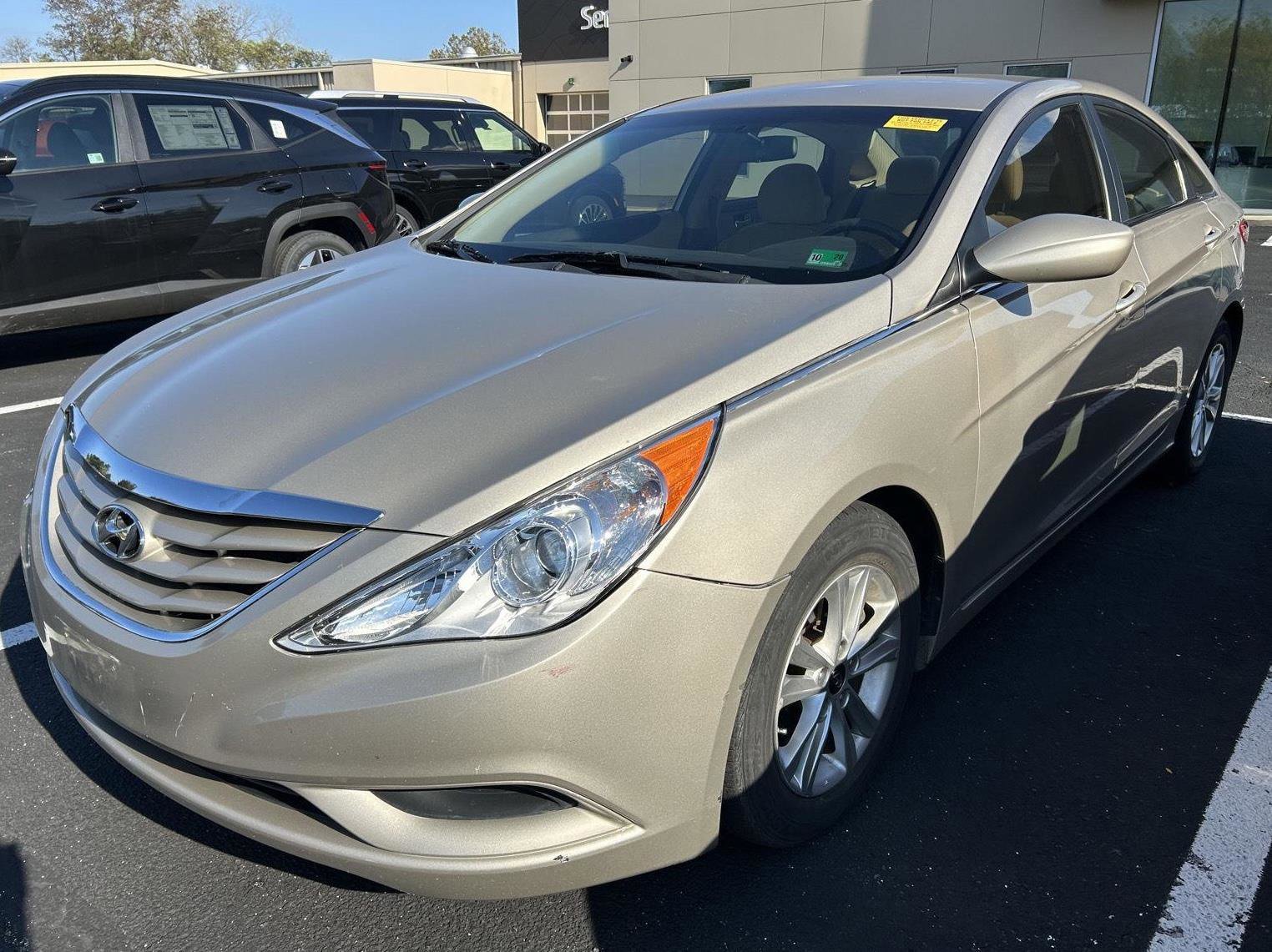 Used 2011 Hyundai Sonata GLS