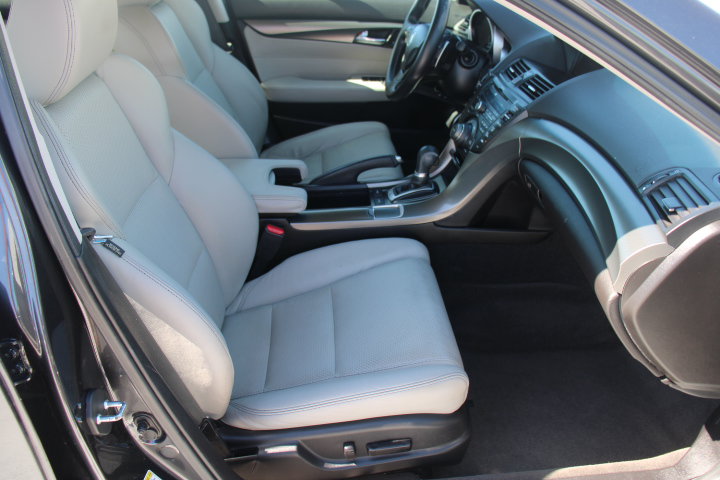 Used 2012 Acura TL w/ Technology Package AWD/4WD image 19