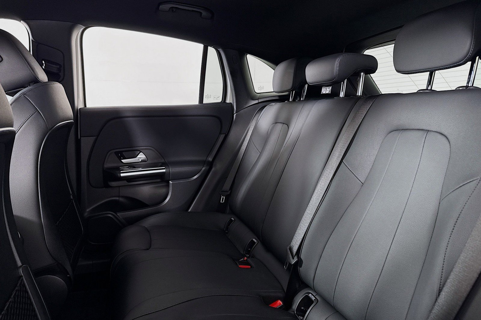 Certified 2026 Mercedes-Benz GLA 250 image 8