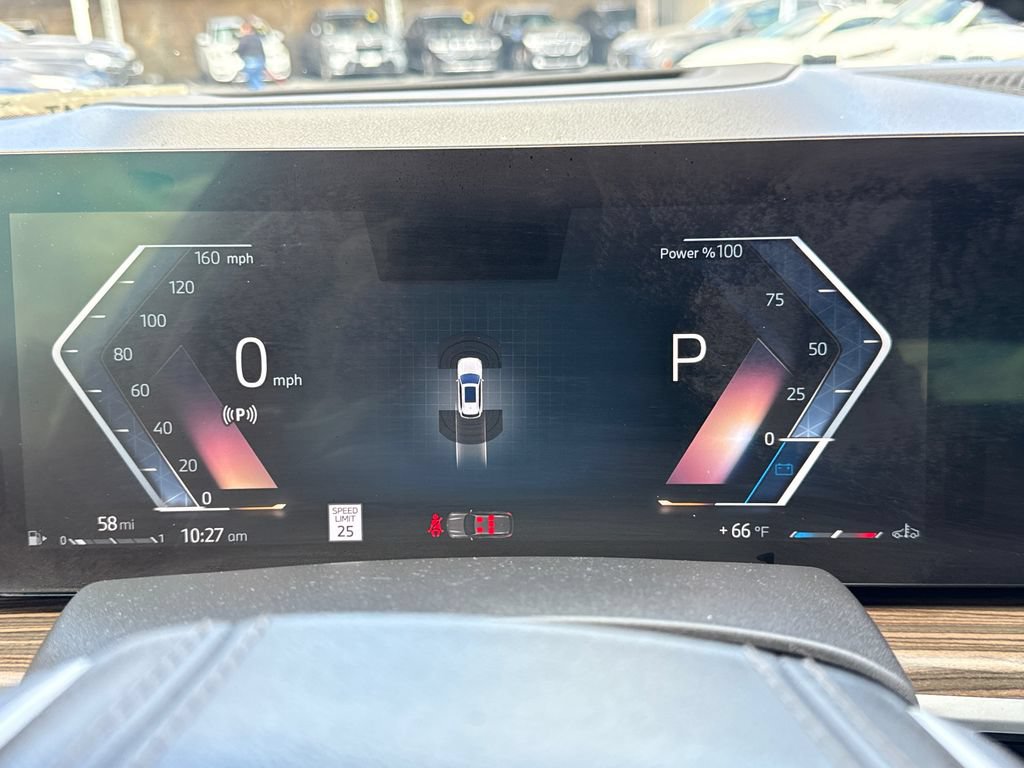 Used 2024 BMW X5 xDrive40i w/ Premium Package AWD/4WD image 32
