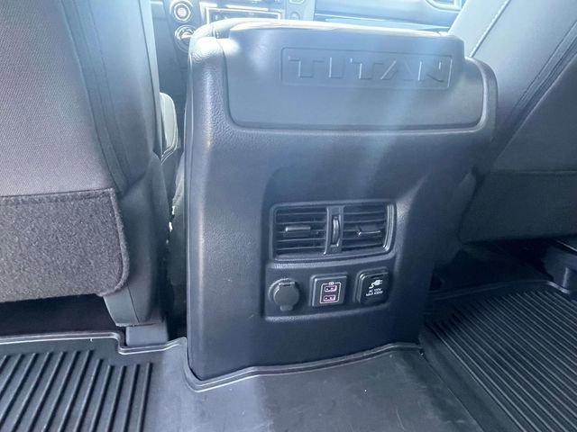Used 2024 Nissan Titan SV w/ SV Convenience Package image 14