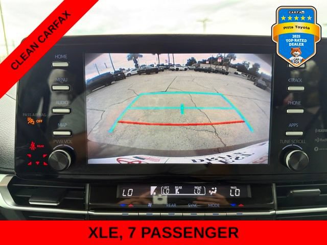 Used 2021 Toyota Sienna XLE FWD image 22