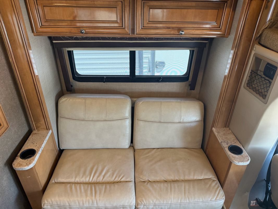 Used 2017 Mercedes-Benz Sprinter 3500 image 12