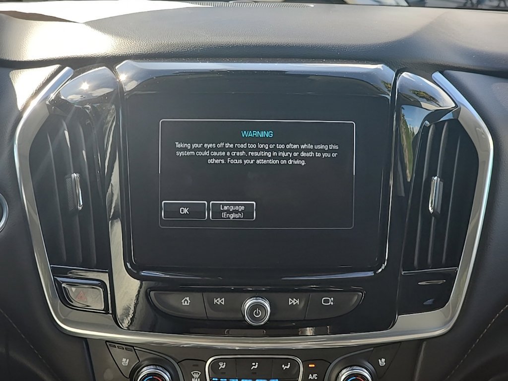 Used 2019 Chevrolet Traverse Premier w/ Redline Edition AWD/4WD image 25