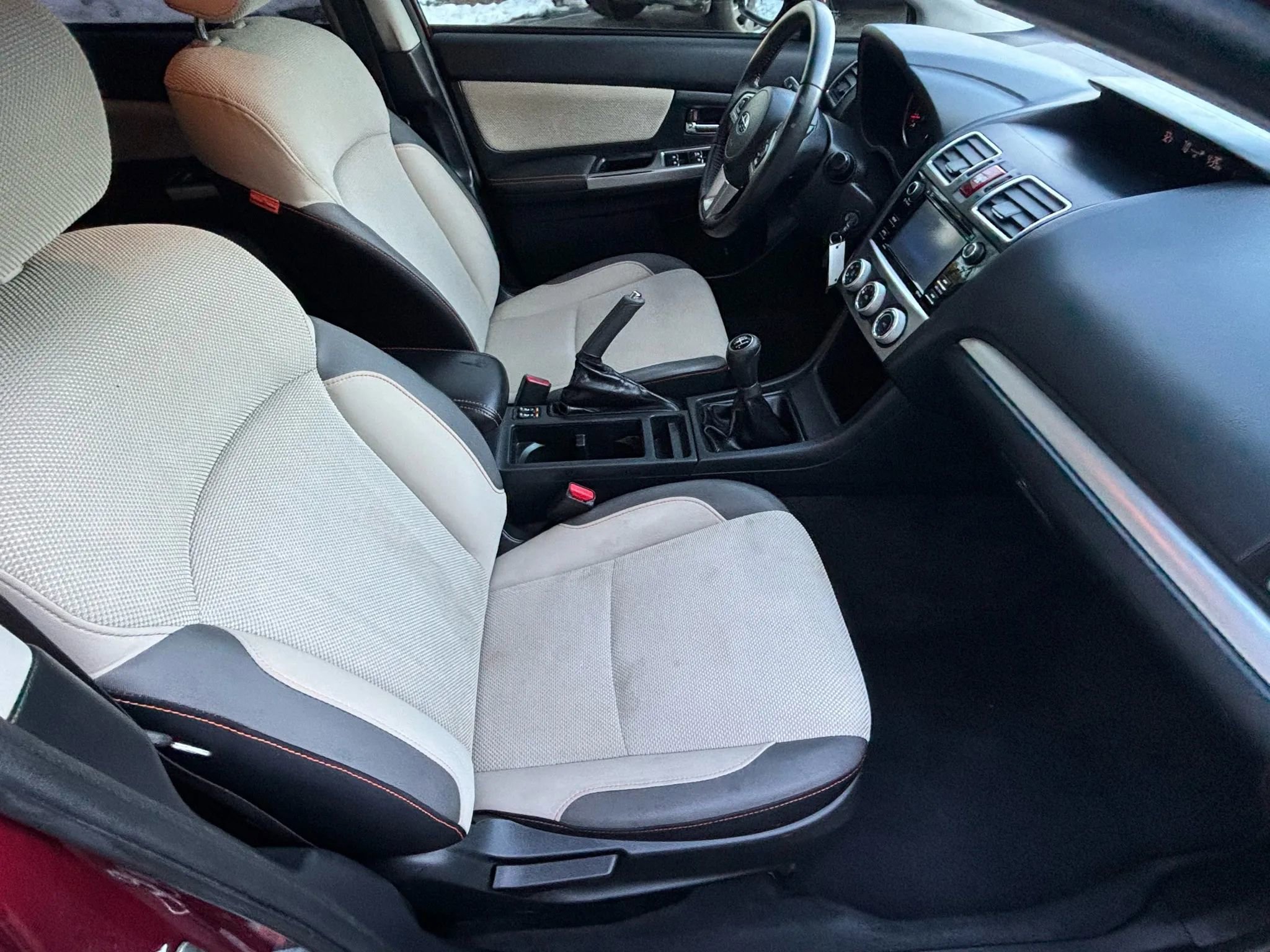 Used 2016 Subaru Crosstrek 2.0i Premium image 21